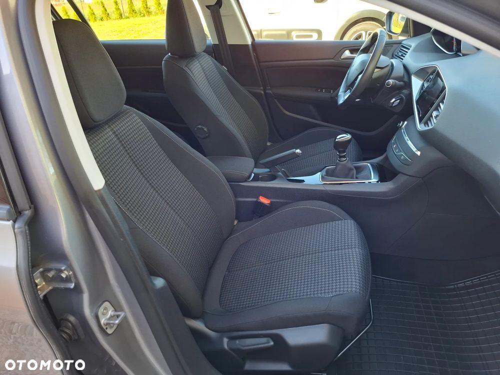 Peugeot 308 1.5 BlueHDi Active S&S - 33