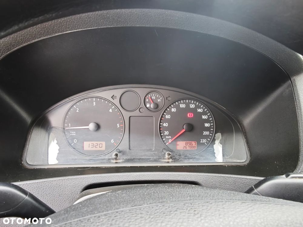 Volkswagen Transporter - 19