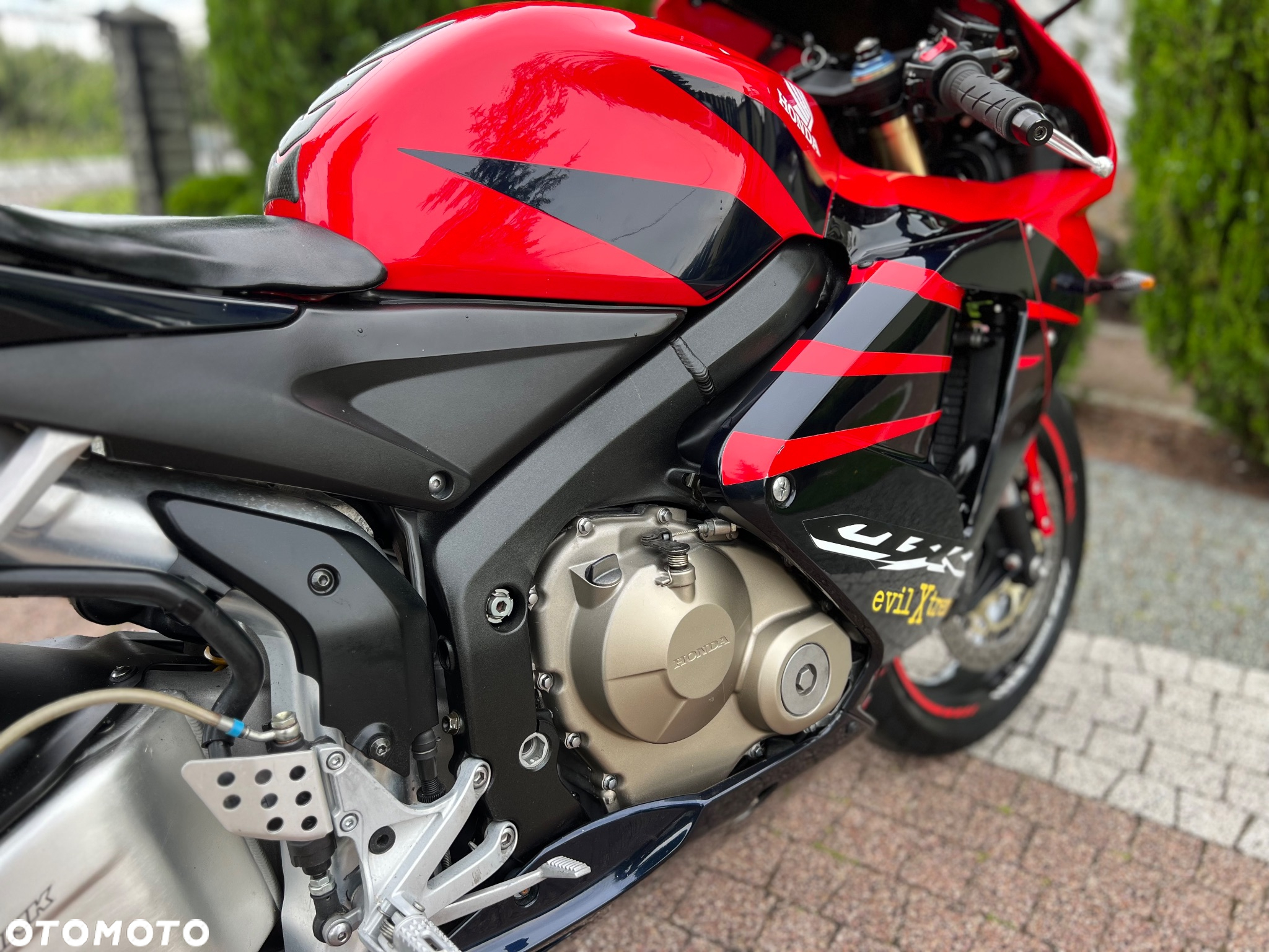 Honda CBR - 13