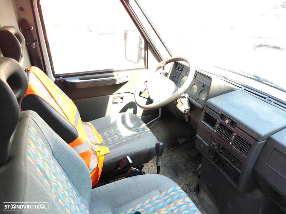 Iveco Daily 30 E 8V B (T 1.88) - 11