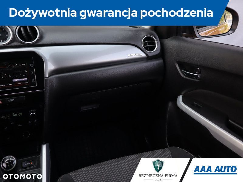 Suzuki Vitara - 10
