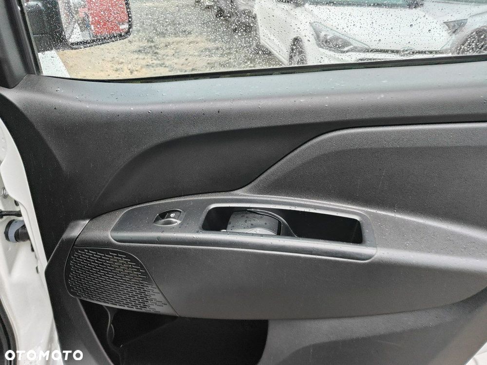 Fiat Doblo Maxi Active - 21