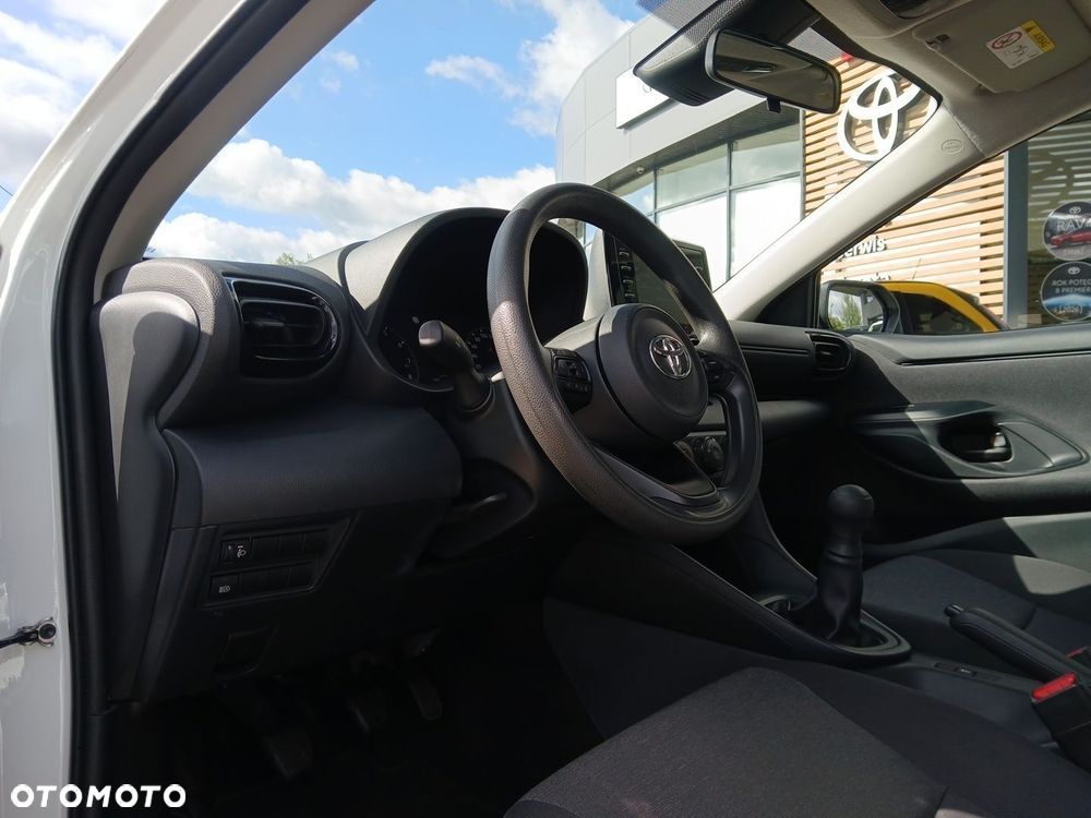 Toyota Yaris - 19