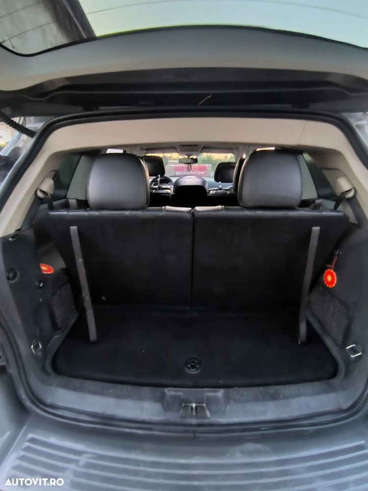 Fiat Freemont 2.0 Mjet FWD 4x2 - 9