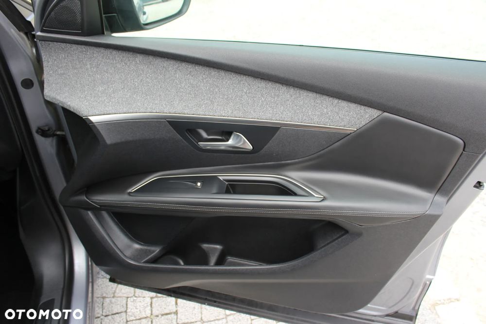 Peugeot 3008 BlueHDi 120 Stop & Start Allure - 29