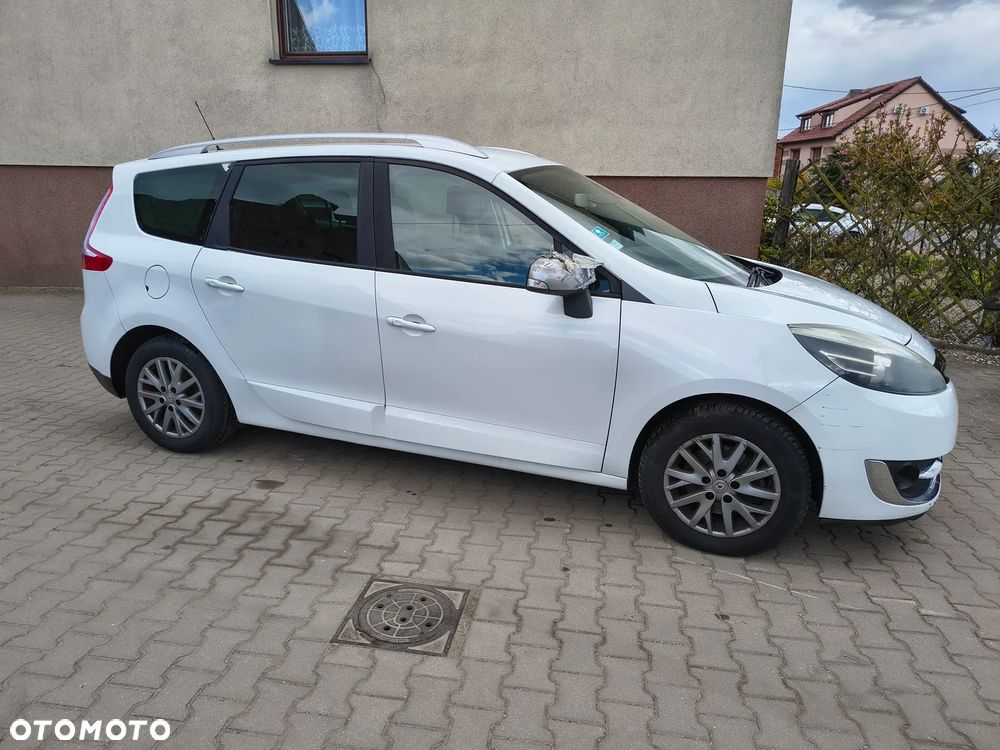 Renault Grand Scenic - 5