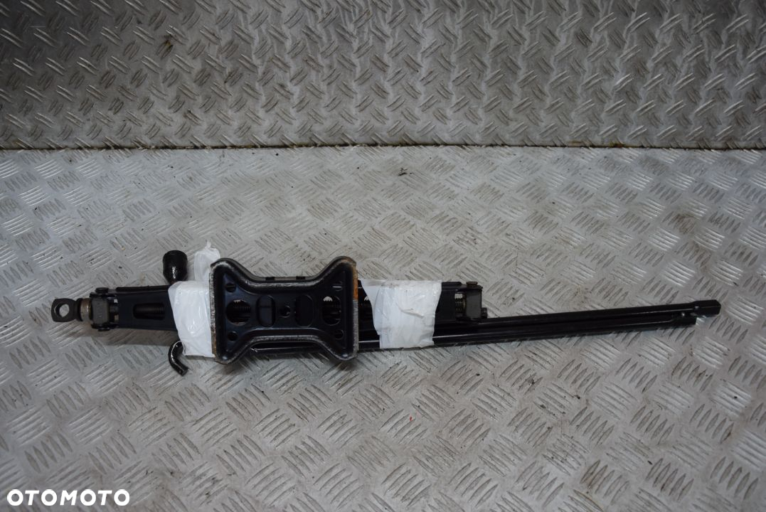 JEEP GRAND CHEROKEE WJ LEWAREK KLUCZ PODNOŚNIK KPL. - 7