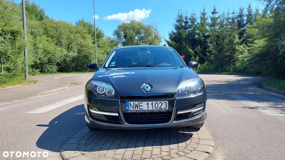 Renault Laguna ver-2-0-dci-gt-4ws - 3
