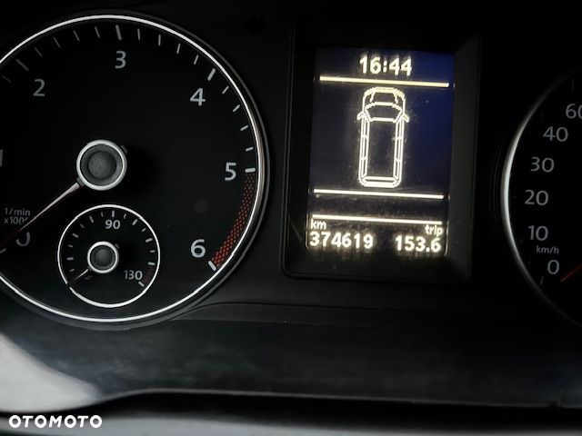 Volkswagen Caravelle - 15