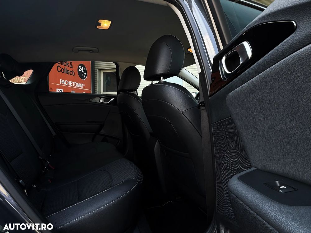 Kia Ceed 1.4 T-GDI OPF Platinum Edition - 14