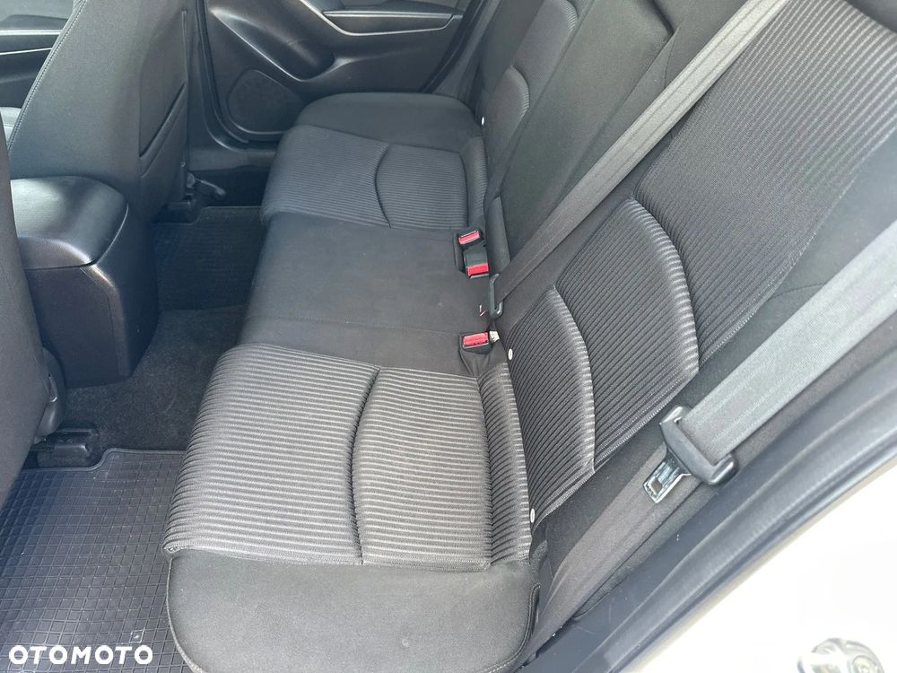 Mazda 3 2.0 Skyenergy EU6 - 22