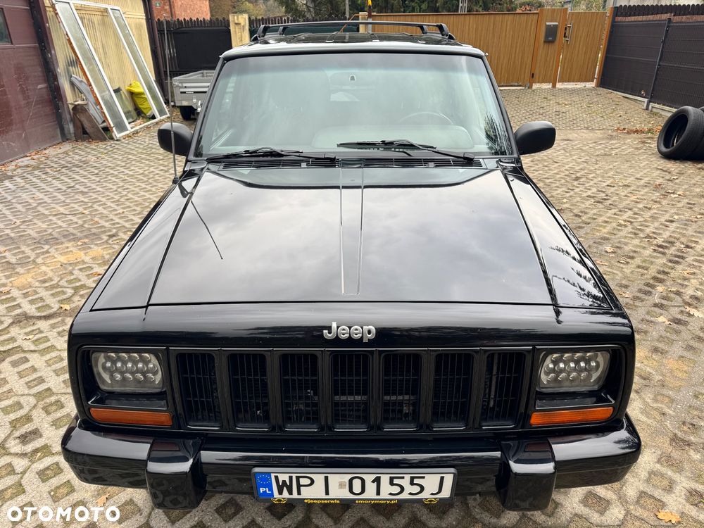 Jeep Cherokee 4.0 Limited - 10