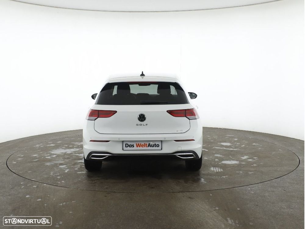 VW Golf 1.0 eTSI Life DSG - 10