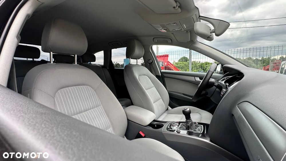 Audi A4 Avant 2.0 TDI DPF clean diesel Attraction - 28