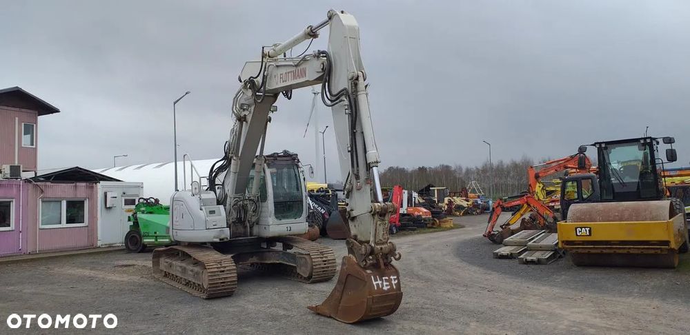 Kobelco Koparka gąsienicowa KOBELCO SK 235 SRNLC-1ES - 2