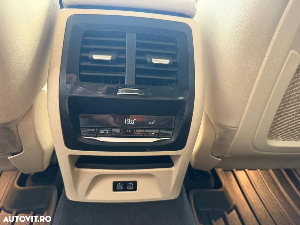 BMW X3 xDrive20d Aut. - 8
