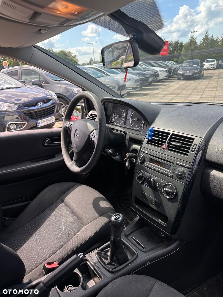 Mercedes-Benz Klasa A 160 BlueEFFICIENCY Elegance - 20