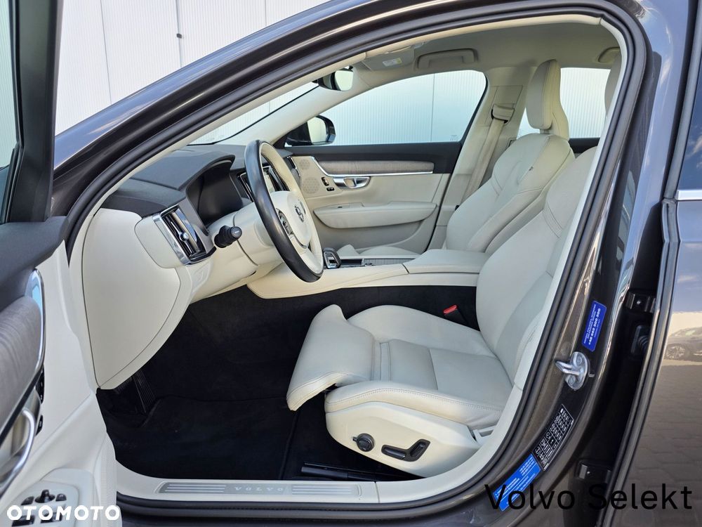 Volvo S90 - 12