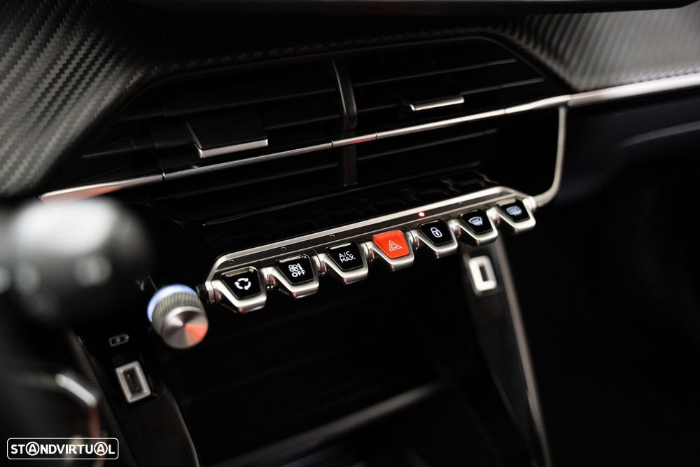 Peugeot 2008 1.2 PureTech Active EAT8 - 16