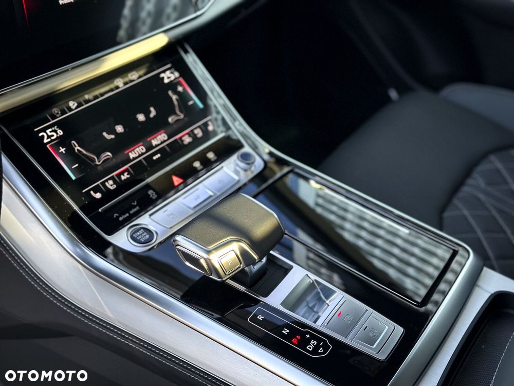 Audi Q8 - 20