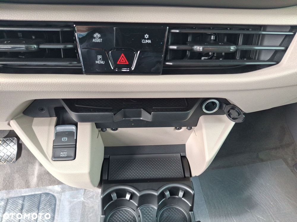 Volkswagen Multivan - 35