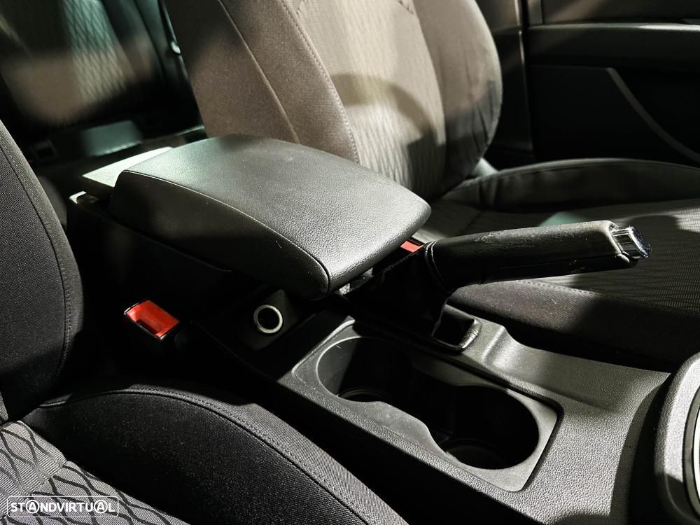 SEAT Leon ST 1.6 TDI Reference Ecomotive - 32