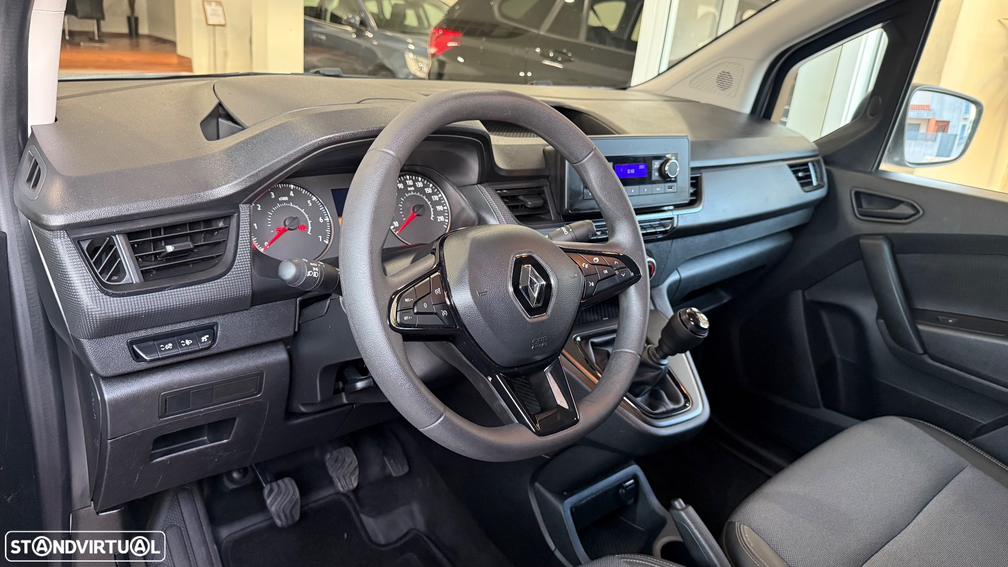 Renault KANGOO III - 13