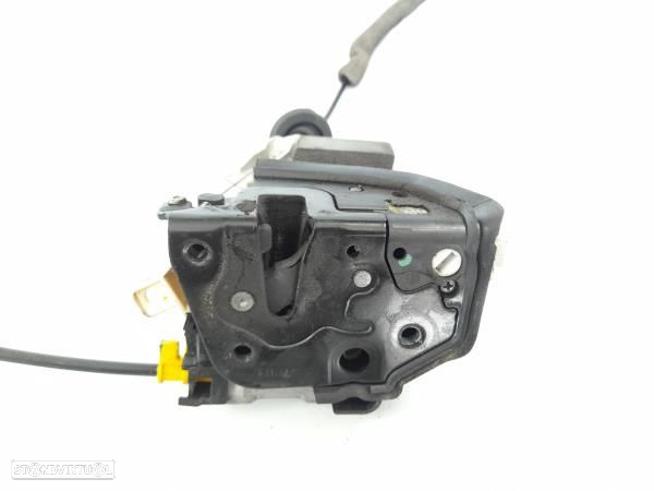 Fecho Porta Frente Dto Audi A1 (8X1, 8Xk) - 4
