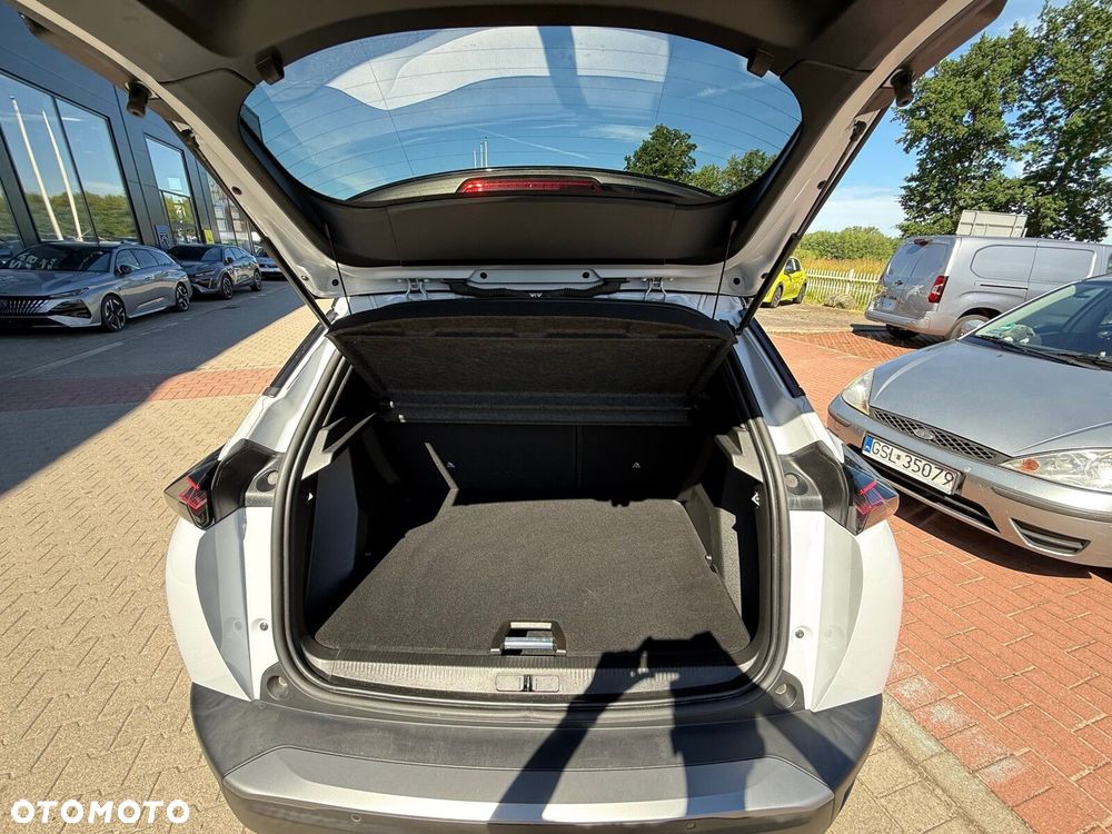 Peugeot 2008 PureTech 130 GT S&S EAT8 - 23