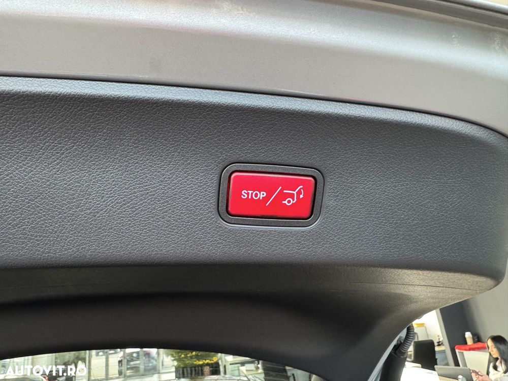 Mercedes-Benz GLC Coupe 300 4Matic 9G-TRONIC AMG Line Advanced - 9