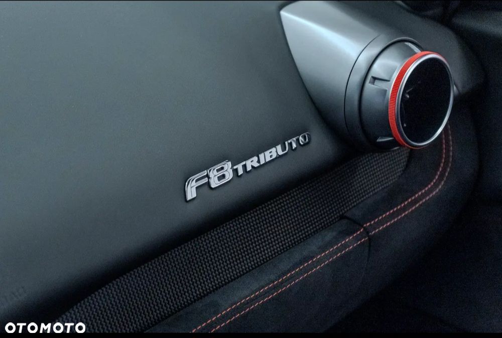 Ferrari F8 Tributo - 10
