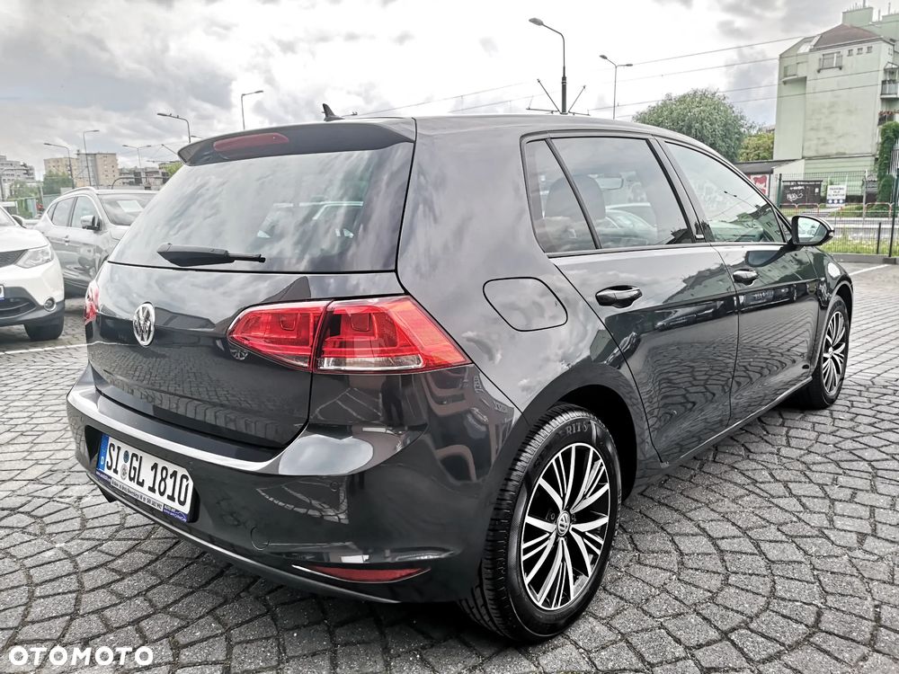 Volkswagen Golf 1.2 TSI BlueMotion Technology Allstar - 2