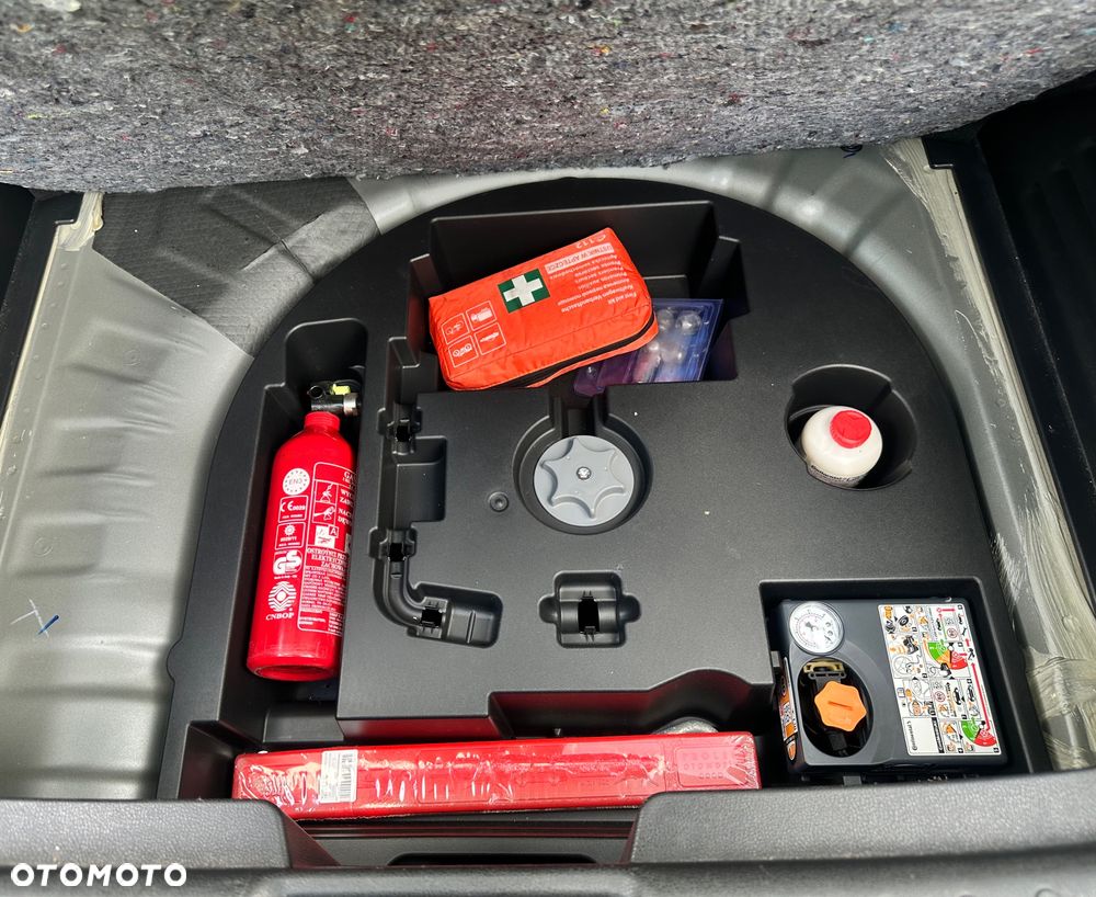 Nissan Juke 1.6 N-Connecta Xtronic - 14