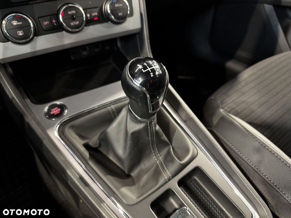 Seat Leon - 25