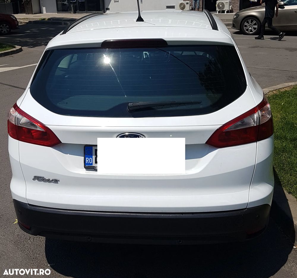 Ford Focus - 9
