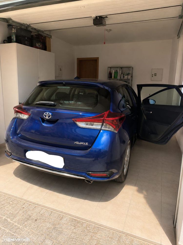 Toyota Auris 1.6 D-4D Edition-S - 2