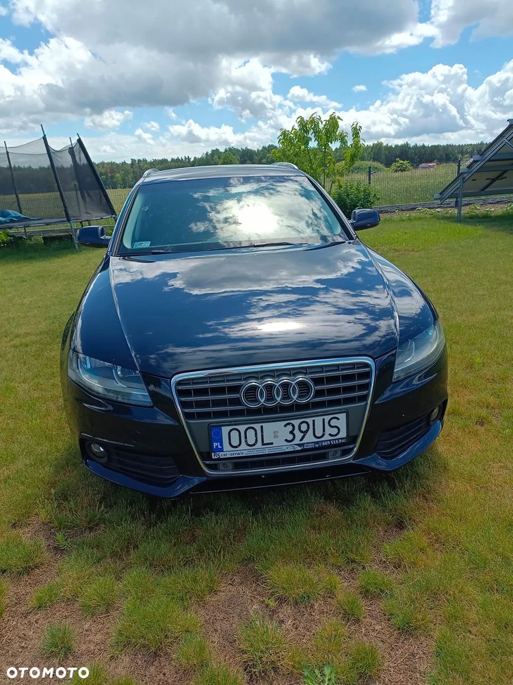 Audi A4 Avant - 1