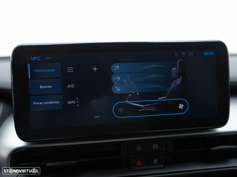 Jeep Avenger 54 kWh Summit - 29