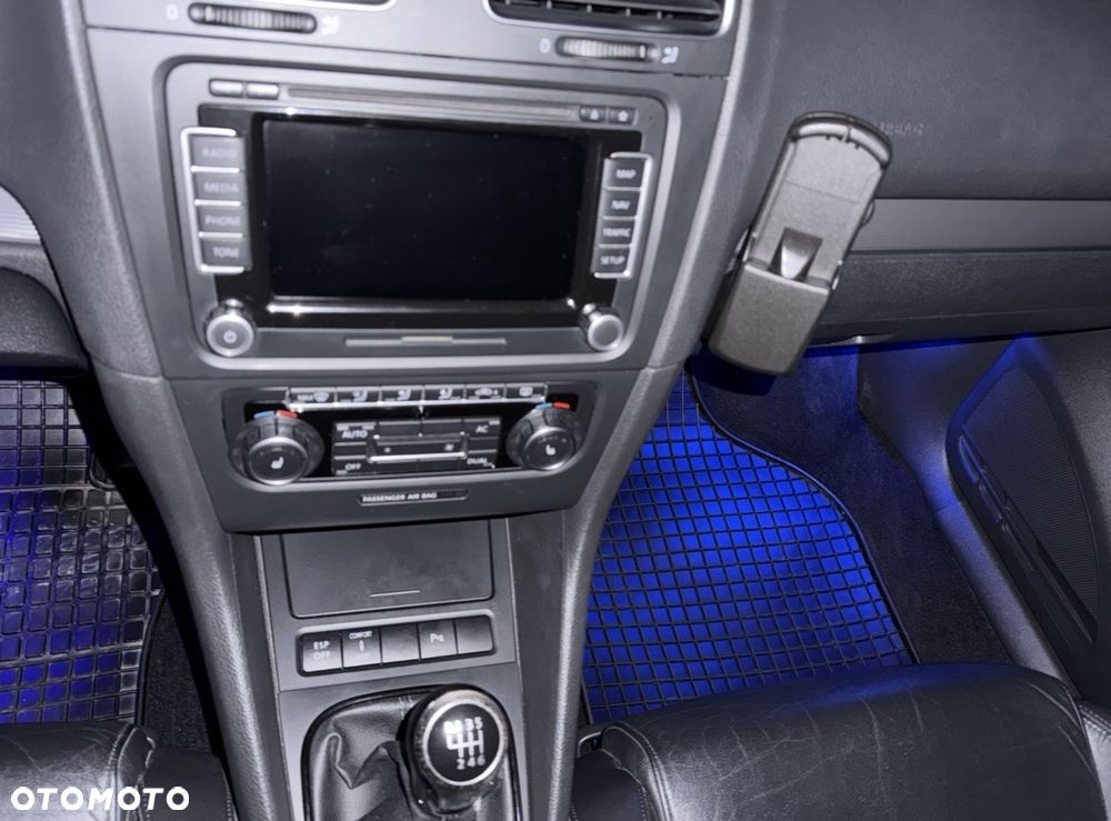 Volkswagen Golf 2.0 TSI 4Mot R - 11