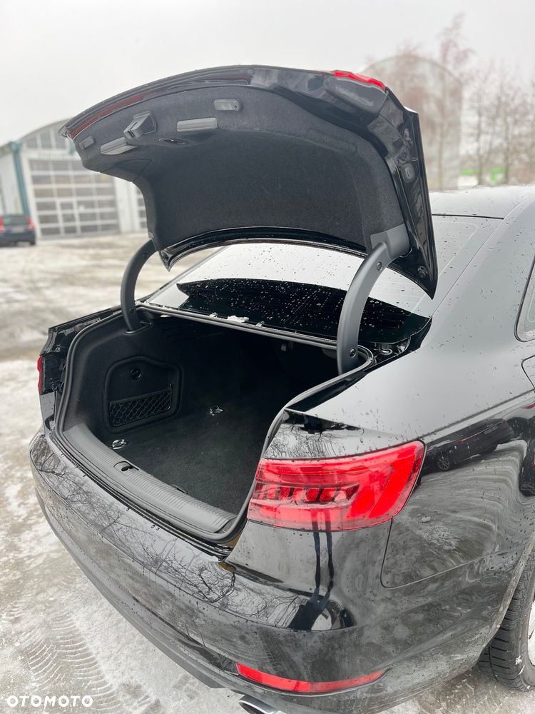 Audi A4 Limousine 2.0 TFSI Quattro S tronic - 30