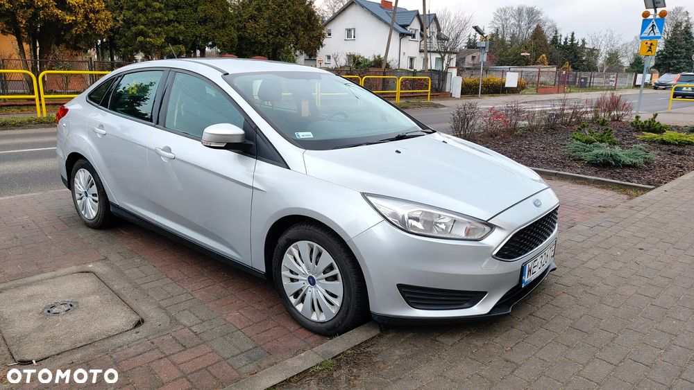 Ford Focus 1.6 Trend - 2