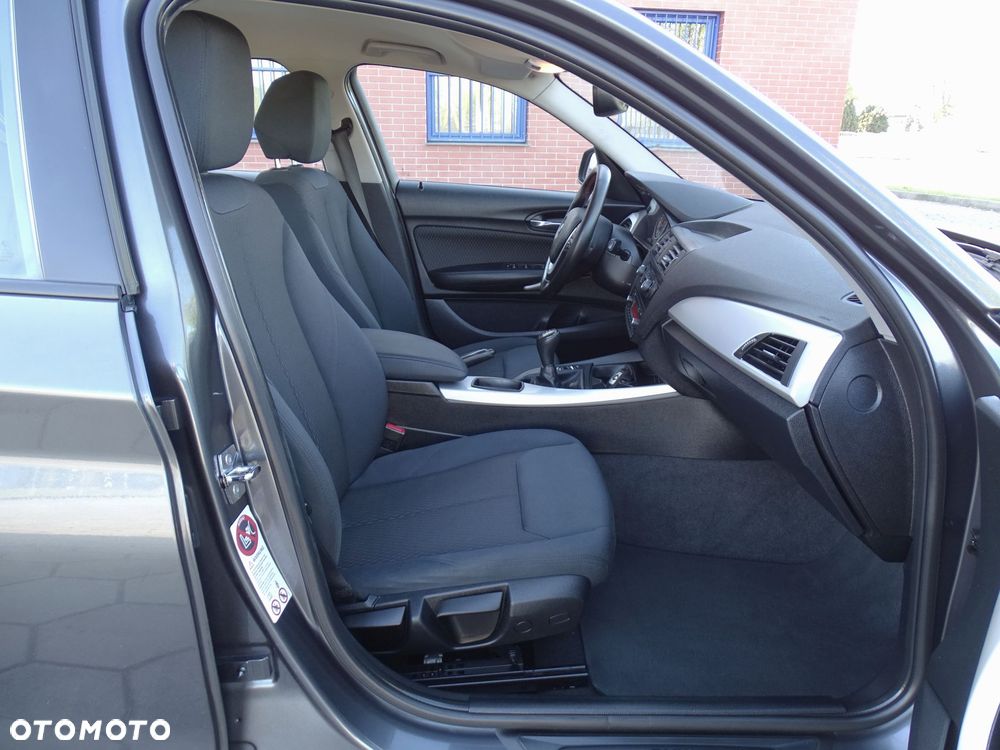 BMW Seria 1 116i Sport Line - 9