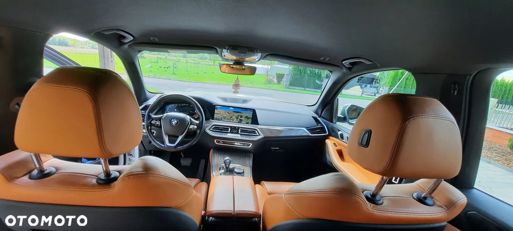 BMW X5 xDrive40i - 9