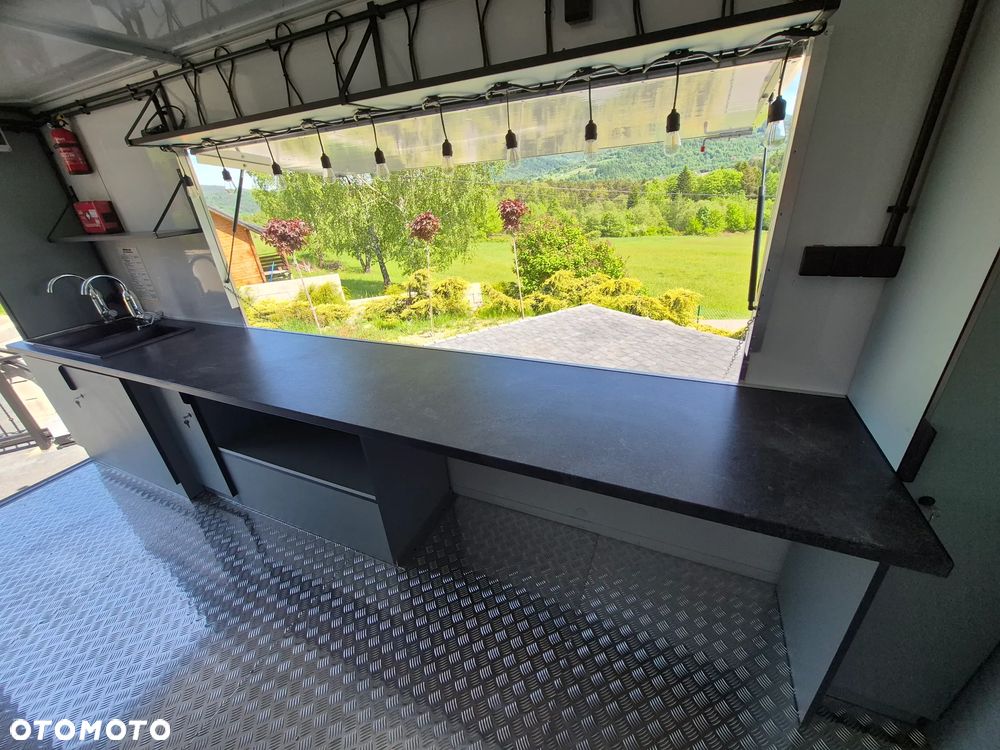 Iveco Specjalny Sklep Bar - 8