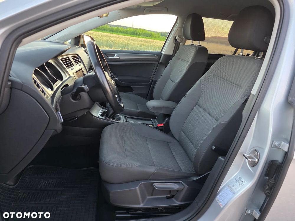 Volkswagen Golf 1.6 TDI BMT Comfortline - 7