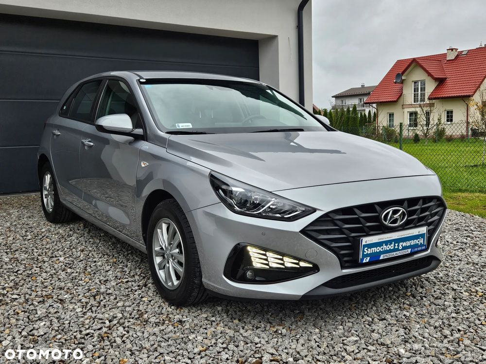 Hyundai i30 1.5 DPI Classic + - 29