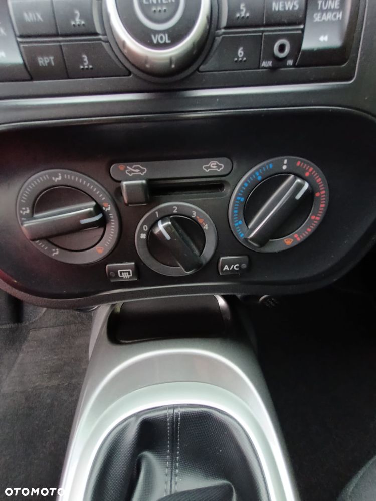 Nissan Juke 1.6 Visia Plus - 30