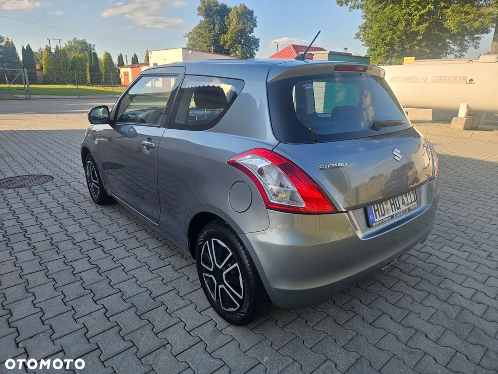 Suzuki Swift 1.2 X-ITE - 2