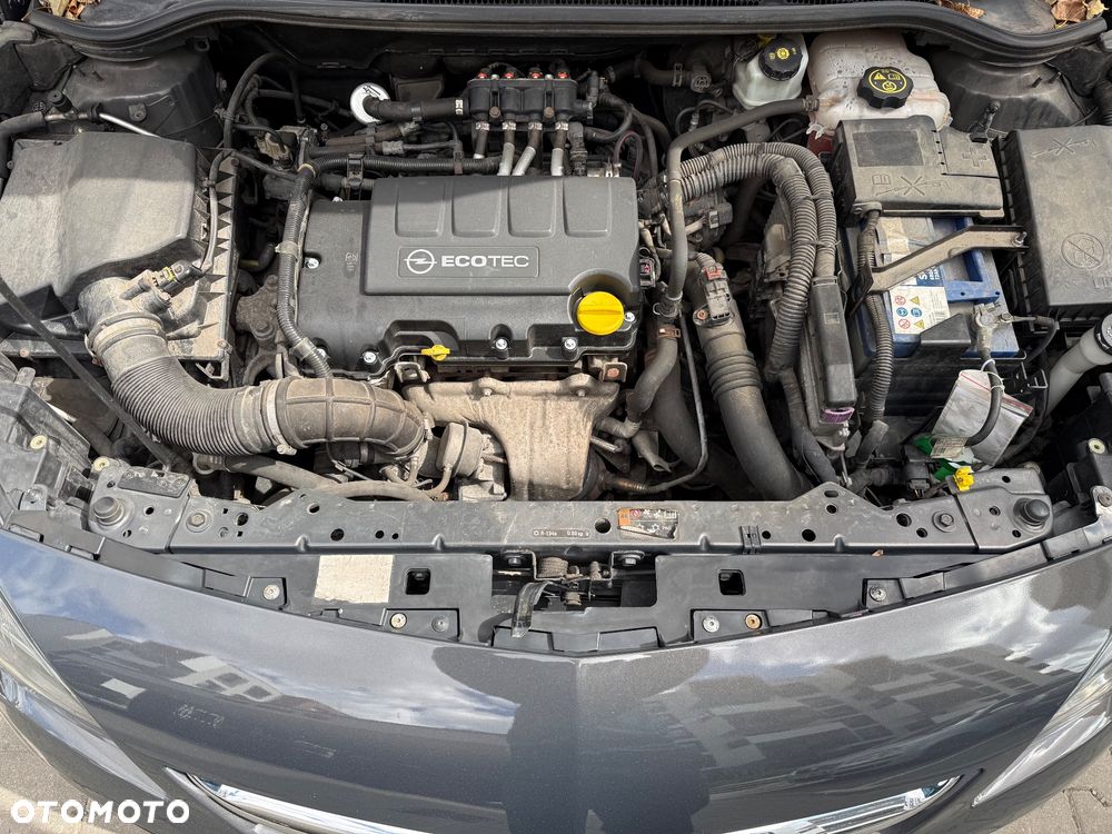 Opel Astra 1.4 T Active EU6 - 9