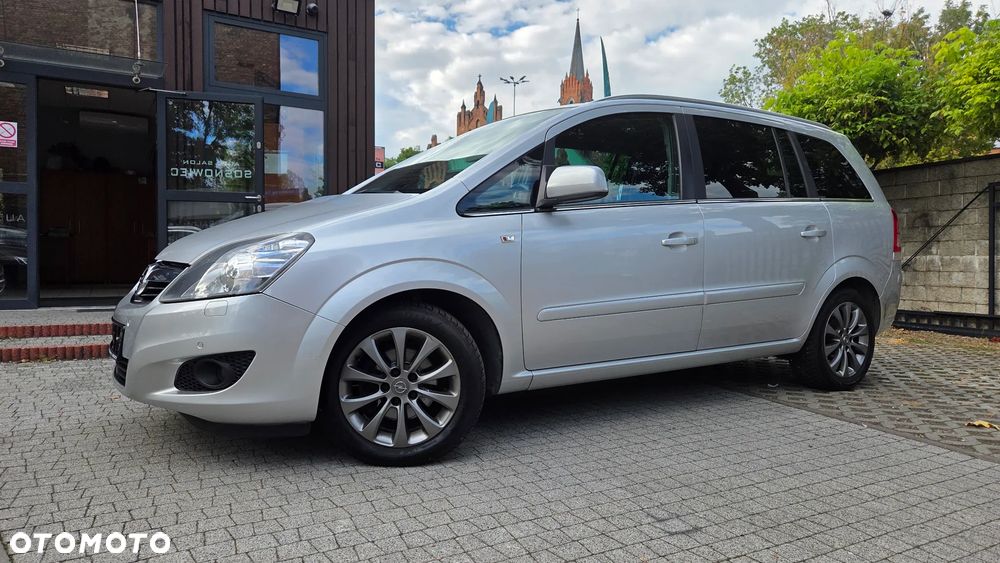 Opel Zafira 1.8 Family Plus - 9